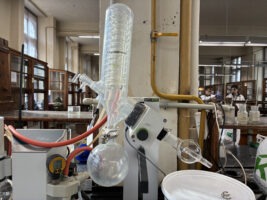 Warsztaty laboratoryjne na Wydziale Chemicznym Politechniki Warszawskiej – klasa 4m